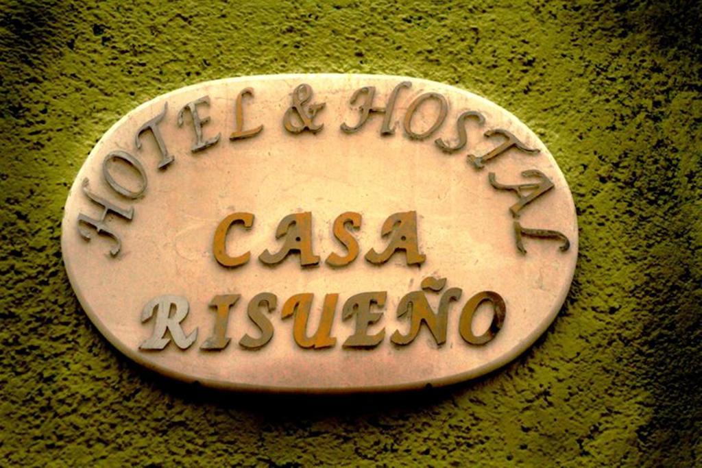 Hotel Y Hostal Casa Risueno แคมเปเช ภายนอก รูปภาพ